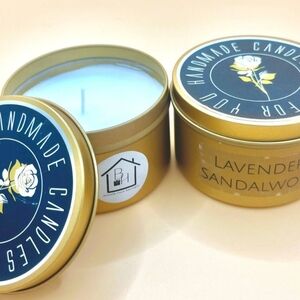 💜 8 OZ. LAVENDER SANDLEWOOD CANDLE